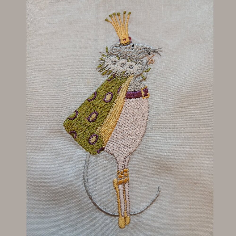 *RARE* Bundle of 5 Patience Brewster Embroidered Christmas Krinkles Tea Towels - Picture 5 of 13